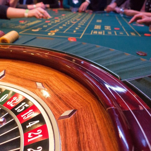 Australia law firm files class action against Star Casino for securities violations – JURIST