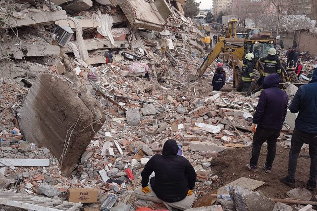 Türkiye lawyers call for evidence of negligence to be preserved in earthquake debris removal process – JURIST