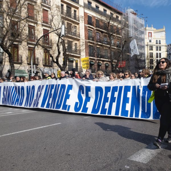Madrid health workers protest amid staffing issues and decreased funding – JURIST