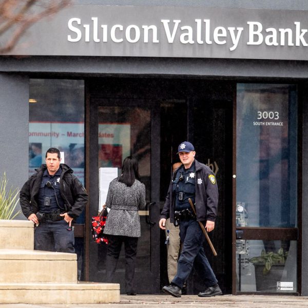 Investors brace for fallout from Silicon Valley Bank