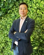 Ronald Iu, CEO of ZA Bank