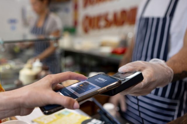 UK Consumers Embrace Embedded Finance Causing Payments ‘Inflexion Point’; Finds Marqeta