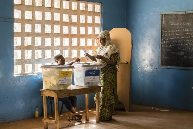Sierra Leone Electoral Commission slow to publish polling station results amid electoral tensions – JURIST