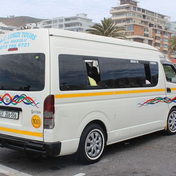 Minibus taxi strike ends in South Africa after deadly protests – JURIST
