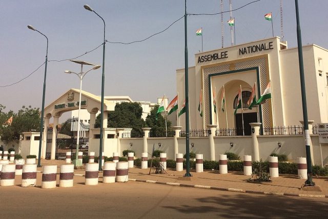 Pro-coup protesters in Niger call on French military to leave country – JURIST
