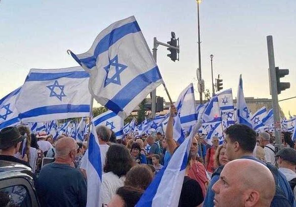 Thousands protest in Israel demanding ouster of PM Netanyahu – JURIST