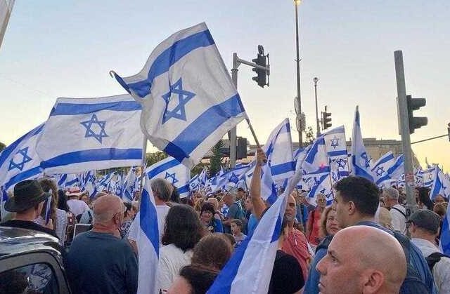 Thousands protest in Israel demanding ouster of PM Netanyahu – JURIST